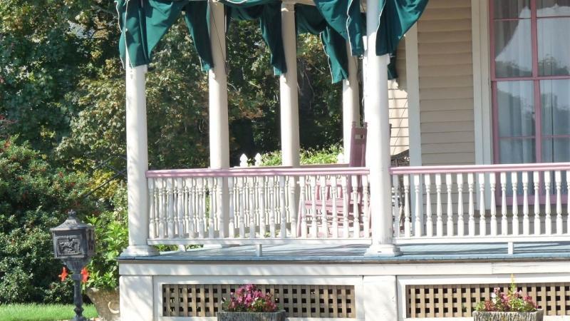 J. D. Thompson Inn Bed And Breakfast Tuckerton Exterior photo