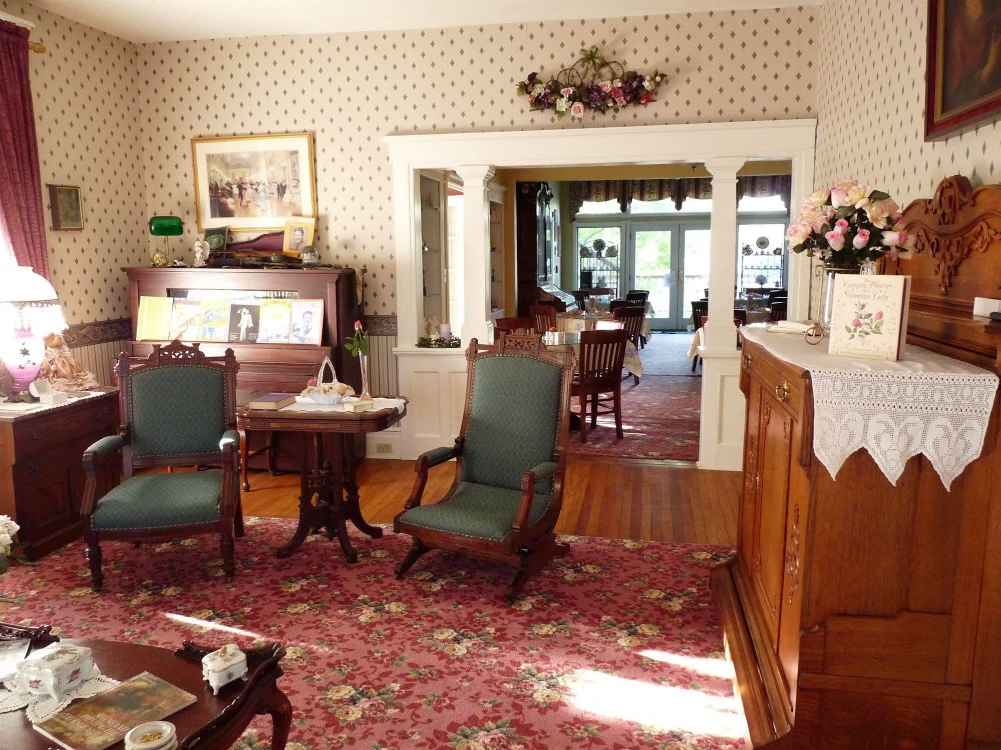 J. D. Thompson Inn Bed And Breakfast Tuckerton Exterior photo